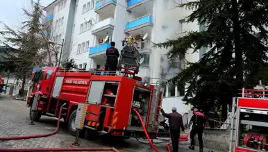 Tokat'ta Apartman Yangını: 3 Kişi Hastanede